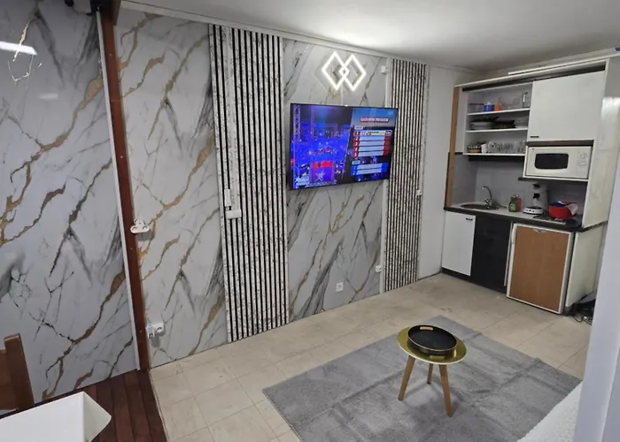 Escapade Marine Sur L Ile Des Pecheurs Cap D